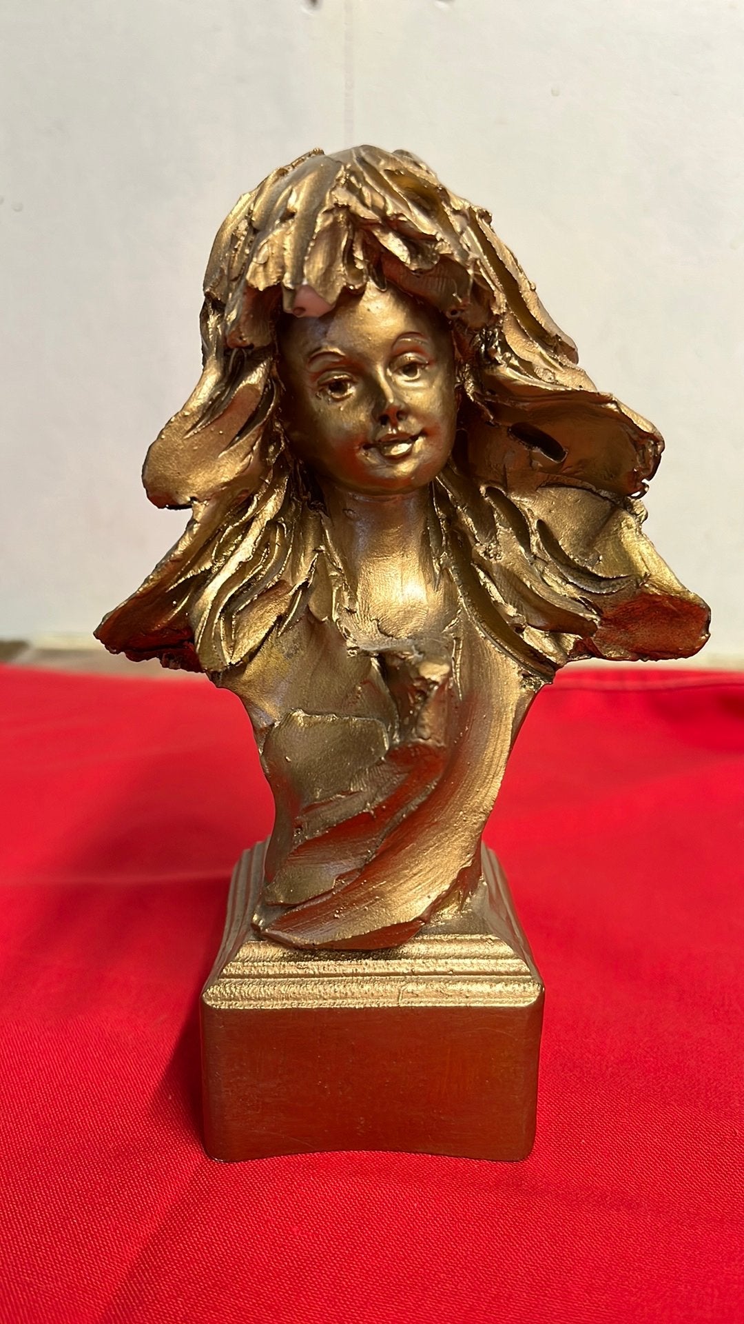 Decoratief goudkleuring beeldje buste  Coulietto ?, Verzamelen, Ophalen of Verzenden, Zo goed als nieuw, Dier