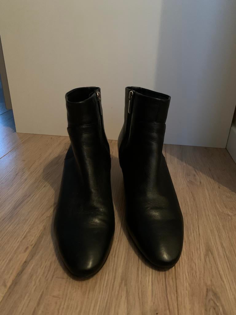 Zwart leren enkel laarsjes van Marnelli, Zwart, Lage of Enkellaarzen, Ophalen of Verzenden, Zo goed als nieuw