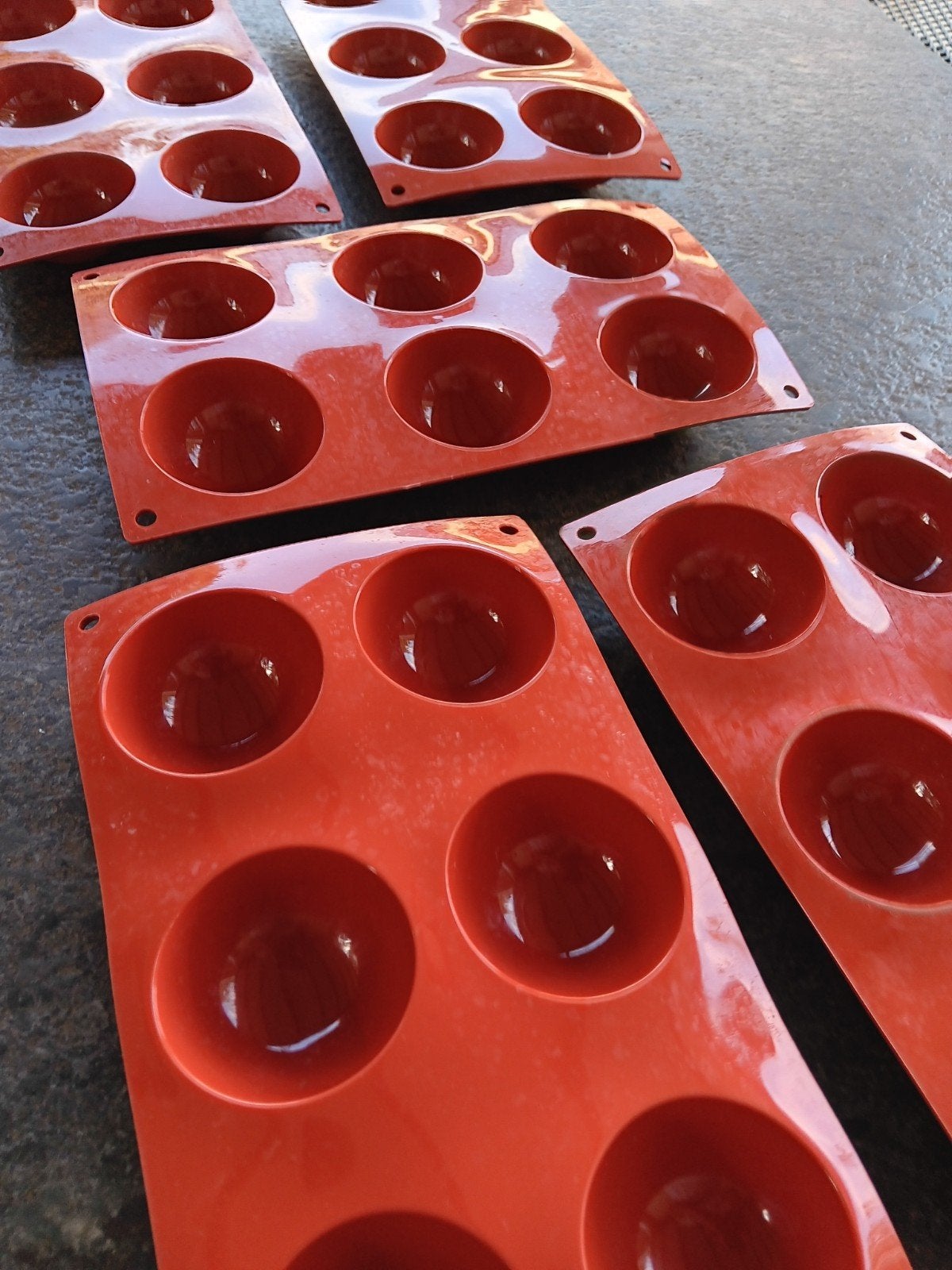 silicone bakvormen halve bol 7cm nooit gebruikt, Ophalen, Nieuw, Overige materialen, Oranje