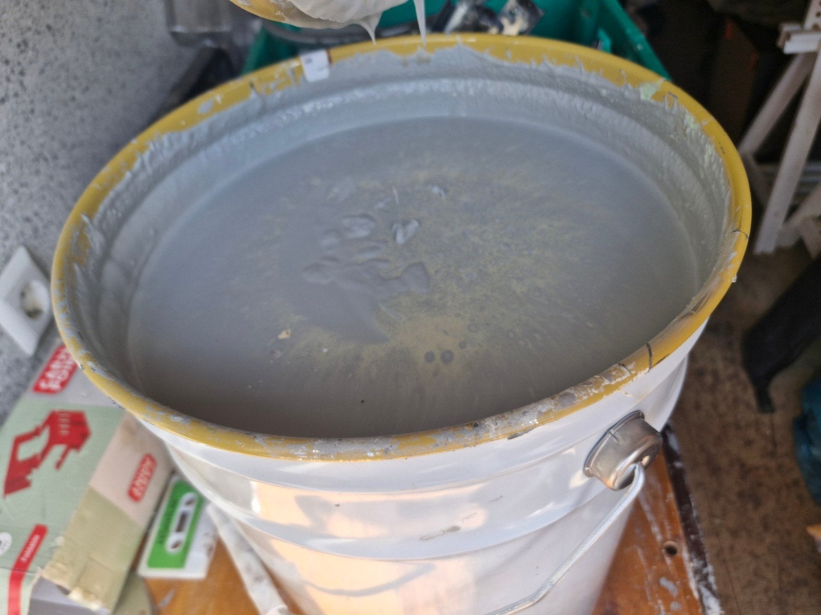 Betonverf grijs +- 20L, Doe-het-zelf en Verbouw, Verf, Beits en Lak, Ophalen, Nieuw, Grijs