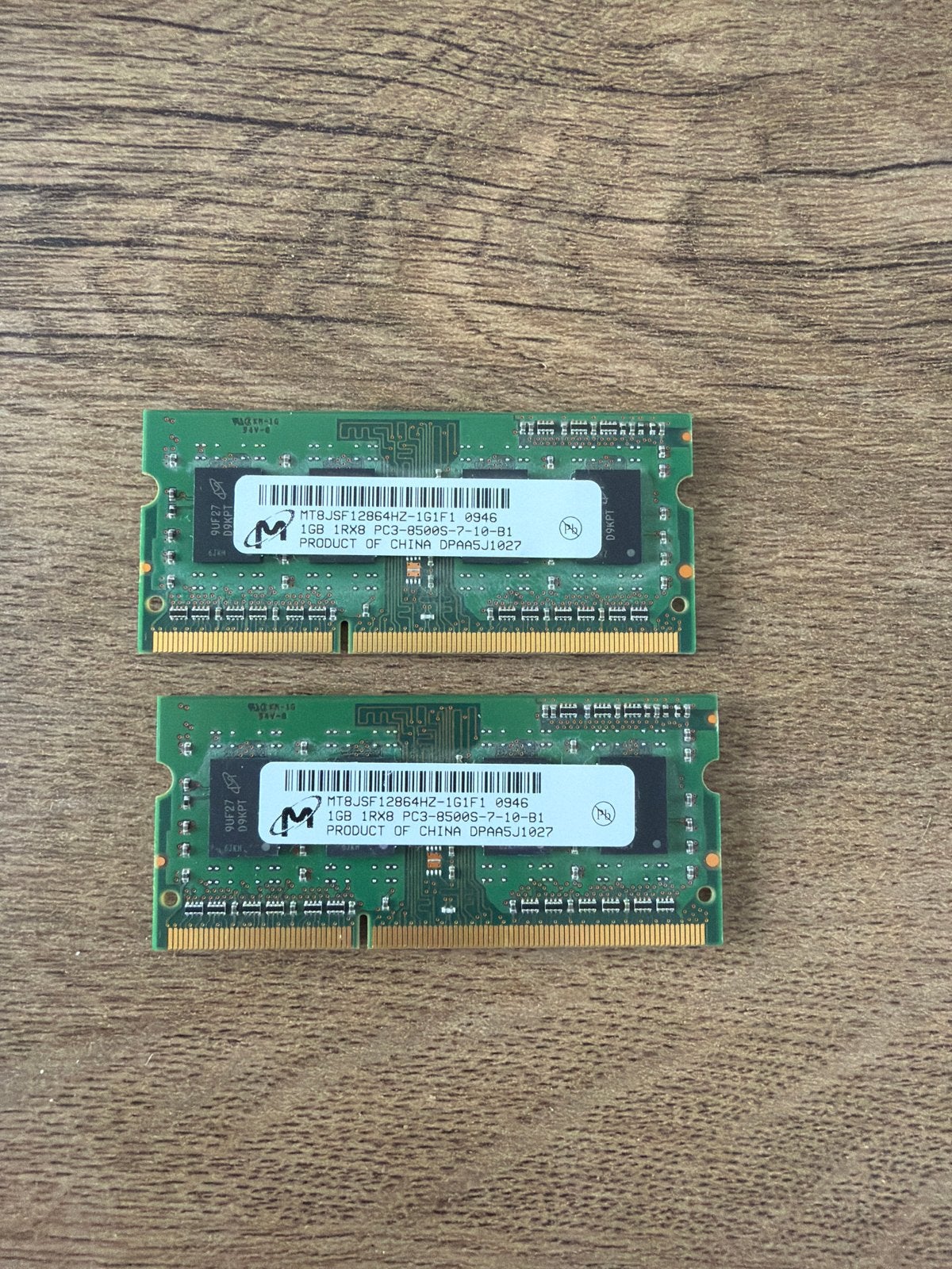 2x 1GB DDR3 RAM Geheugen voor MacBook Laptop, Computers en Software, RAM geheugen, Gebruikt, DDR3, Ophalen of Verzenden, 2 GB