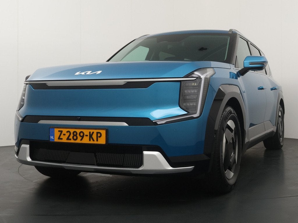 Kia EV9 Launch Edition 99.8 kWh - SOH 98,8% - Trekhaak - Ada, Auto's, Kia, 124 €/maand, Met garantie (alle), Blauw, 7 stoelen