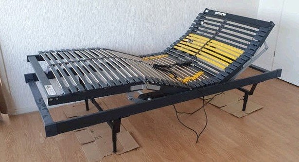 Bossflex 600 Elektrisch Verstelbare Lattenbodem 90x200, Ophalen, 90 cm, Eenpersoons, Zwart