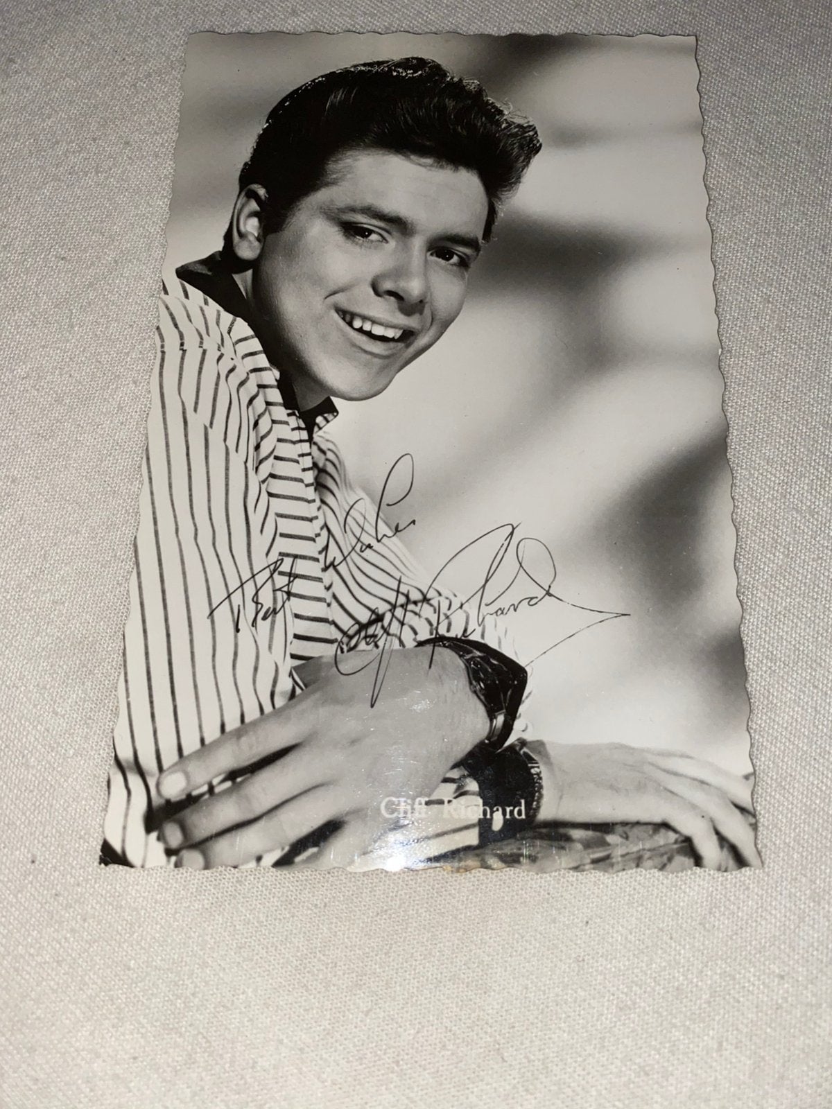 Filmstet handtekening cliff richard, Ophalen of Verzenden, Zo goed als nieuw, Foto of Kaart
