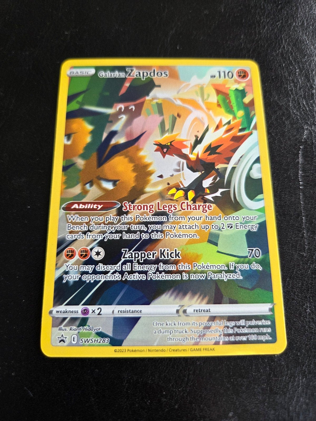 Galarian Zapdos Pokémon kaart SWSH283, Ophalen of Verzenden, Zo goed als nieuw
