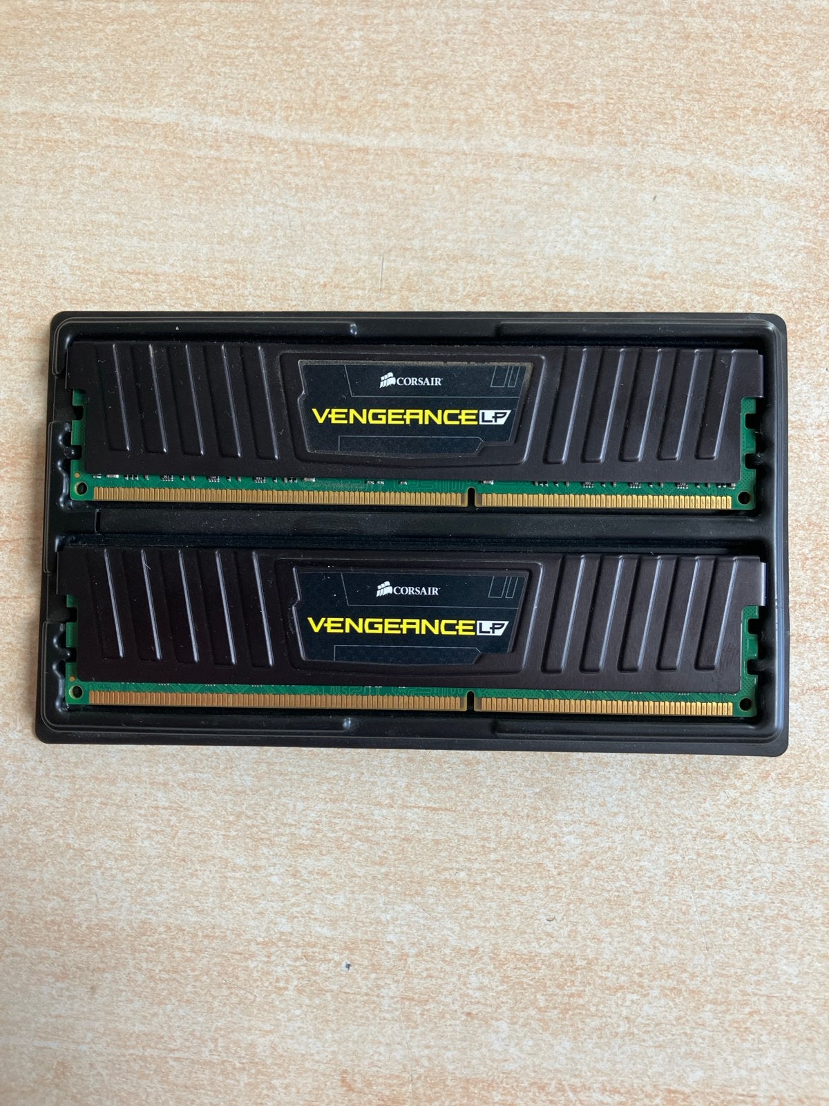 Corsair Vengeance LP 8GB (2x4GB) DDR3 RAM 1600MHz, Computers en Software, RAM geheugen, Verzenden, 8 GB, DDR3, Zo goed als nieuw