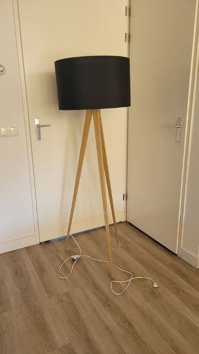 vloerlamp (zuiver), Ophalen, 100 tot 150 cm, E27 (groot), Zo goed als nieuw