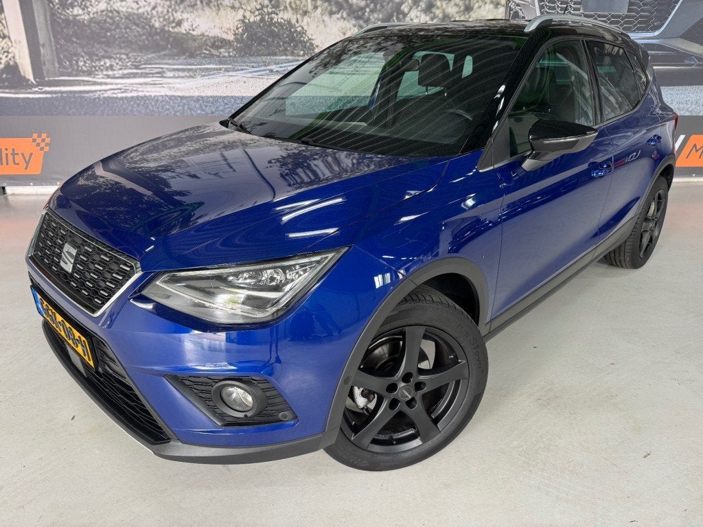 Seat ARONA 1.0 TSI FR Business Intense / Automaat / Camera /, Auto's, Seat, Met garantie (alle), Blauw, 116 pk, Bedrijf