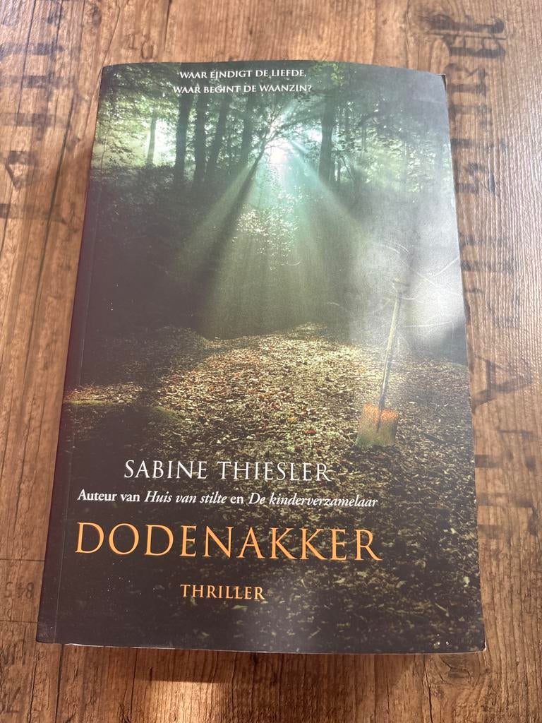 Dodenakker - Sabine Thiesler (Thriller), Boeken, Ophalen of Verzenden, Zo goed als nieuw, Nederland