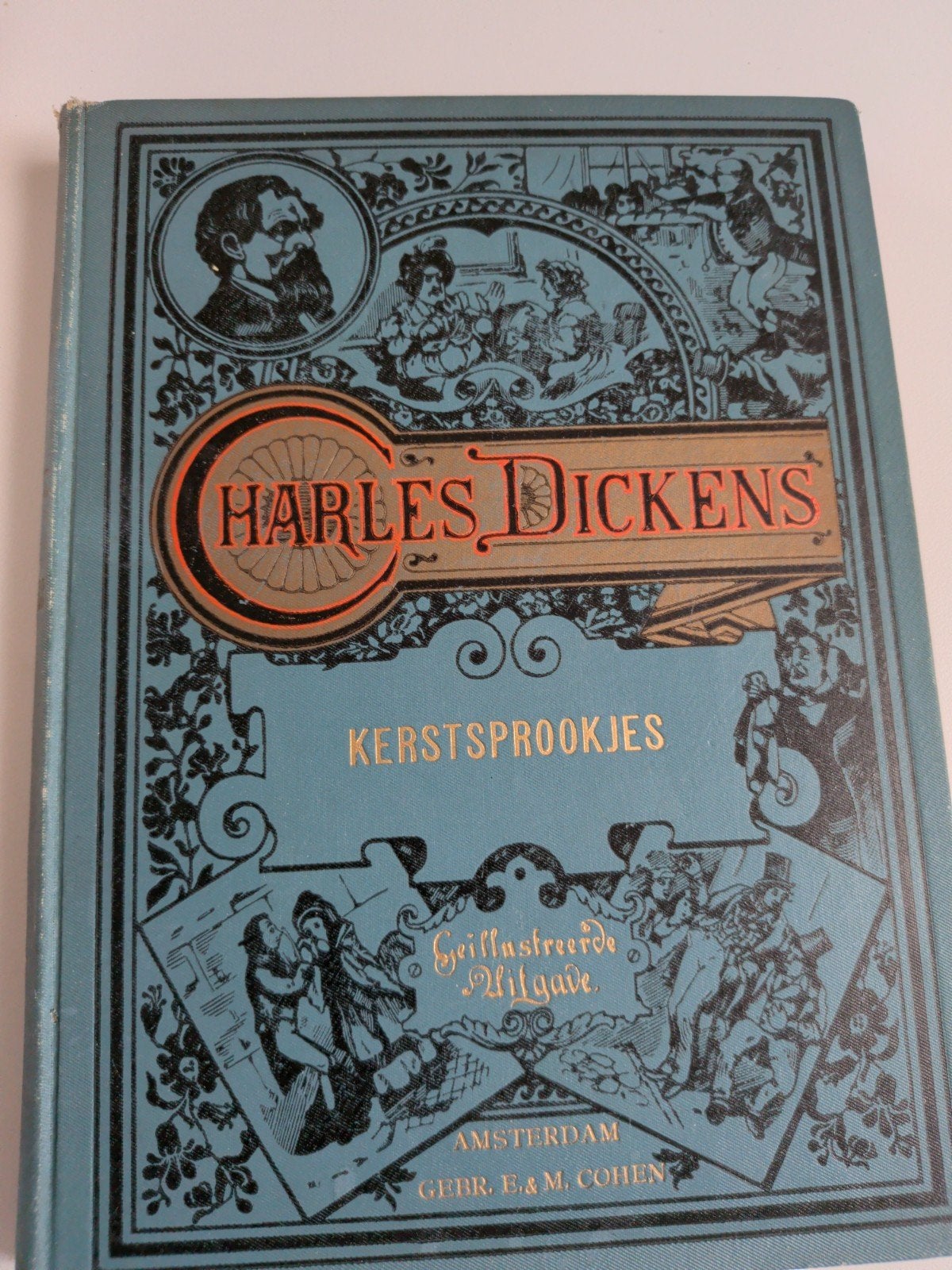 Charles Dickens - Kerstsprookjes (Geïllustreerde Uitgave), Ophalen of Verzenden, Gelezen, Charles Dickens