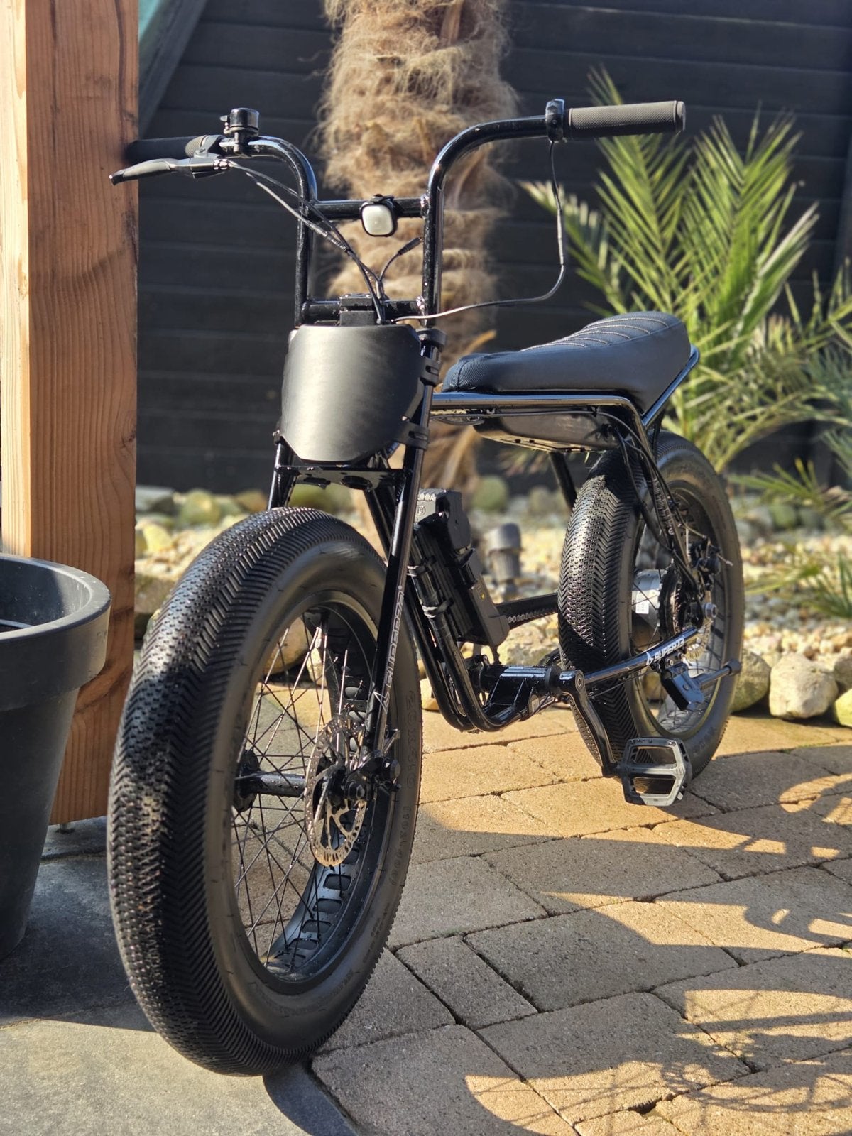 Super73 E-bike - Fatbike, Zo goed als nieuw, Minder dan 47 cm, 50 km per accu of meer, Ophalen