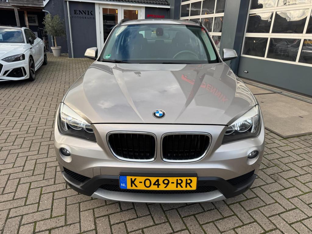 BMW X1 SDrive20i Business+/ Camera / Trekhaak ., Auto's, Euro 6, 4 cilinders, 184 pk, SUV of Terreinwagen