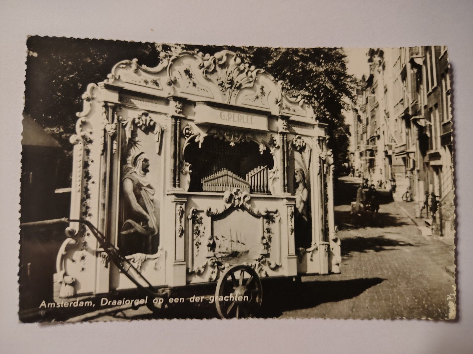 Amsterdam Draaiorgel op een der grachten, Ophalen of Verzenden, Voor 1920, Noord-Holland