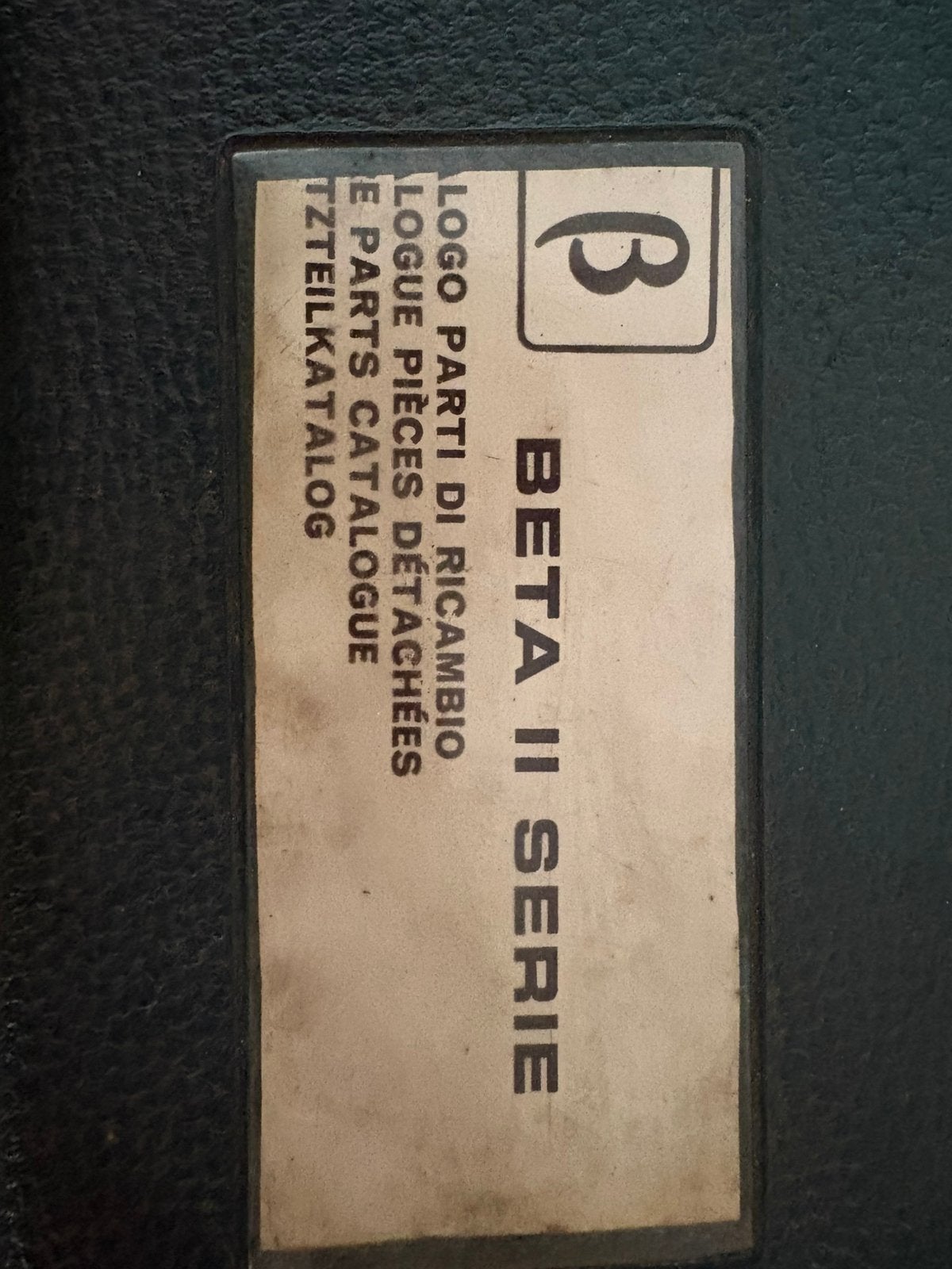 Lancia beta onderdelen boek, Ophalen, Gelezen
