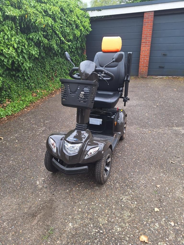 Scootmobiel Mango leopard 4 de luxe!, Ophalen, Zo goed als nieuw, 16 km/u of meer, Mango
