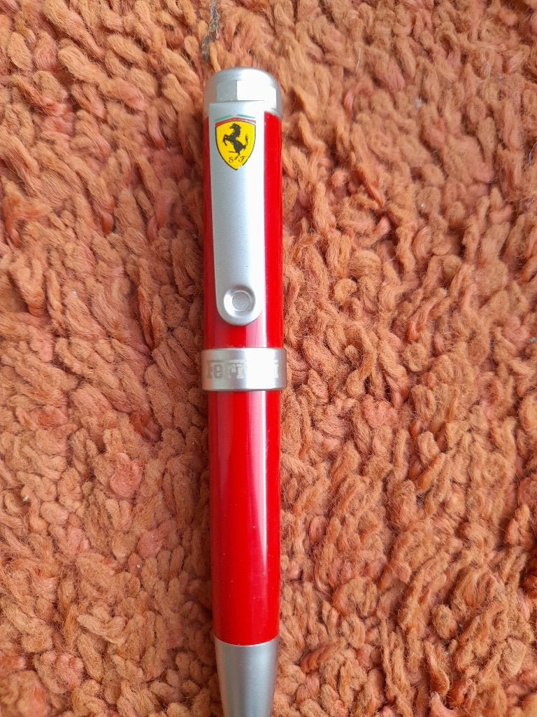 Ferrari balpen, Ophalen of Verzenden, Zo goed als nieuw, Balpen, Overige merken