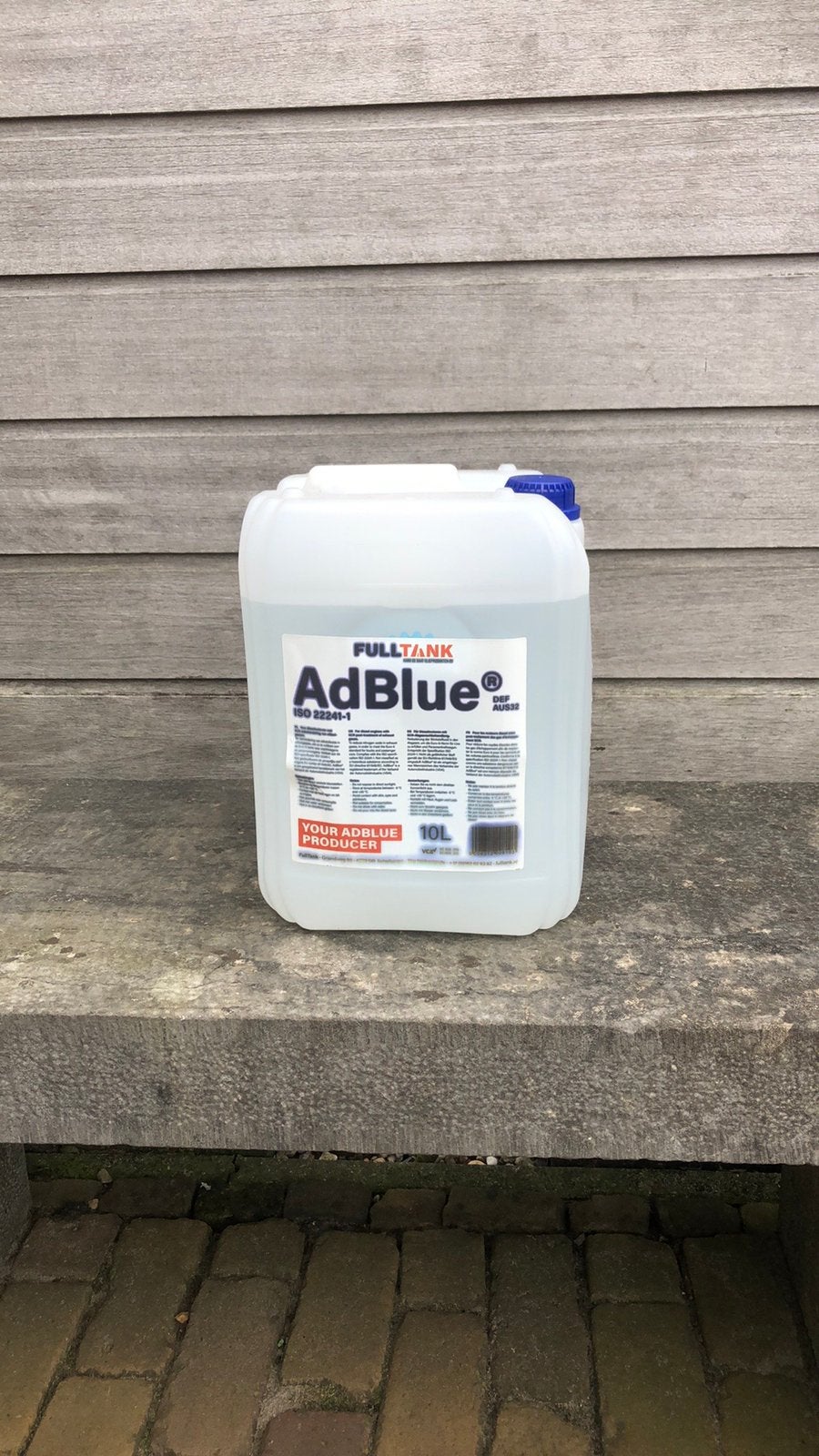 AdBlue 10 liter nog 30 stuks €10,- per kan, Ophalen, Nieuw, Universele onderdelen