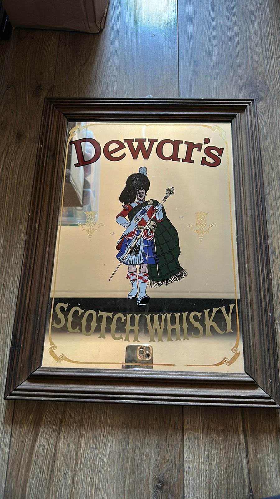 Dewar’s scotch whiskey spiegel, Antiek en Kunst, Ophalen, Rechthoekig, Minder dan 50 cm