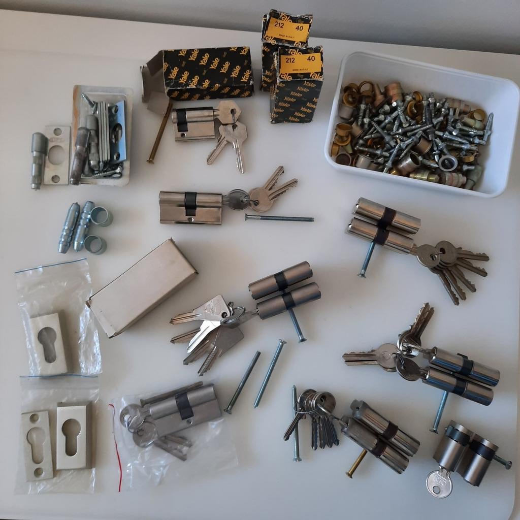 Cilinders gelijksl. dubb. halve/rozetten/dievenklauwen schar, Ophalen of Verzenden, Nieuw, Koper of Messing, Slot