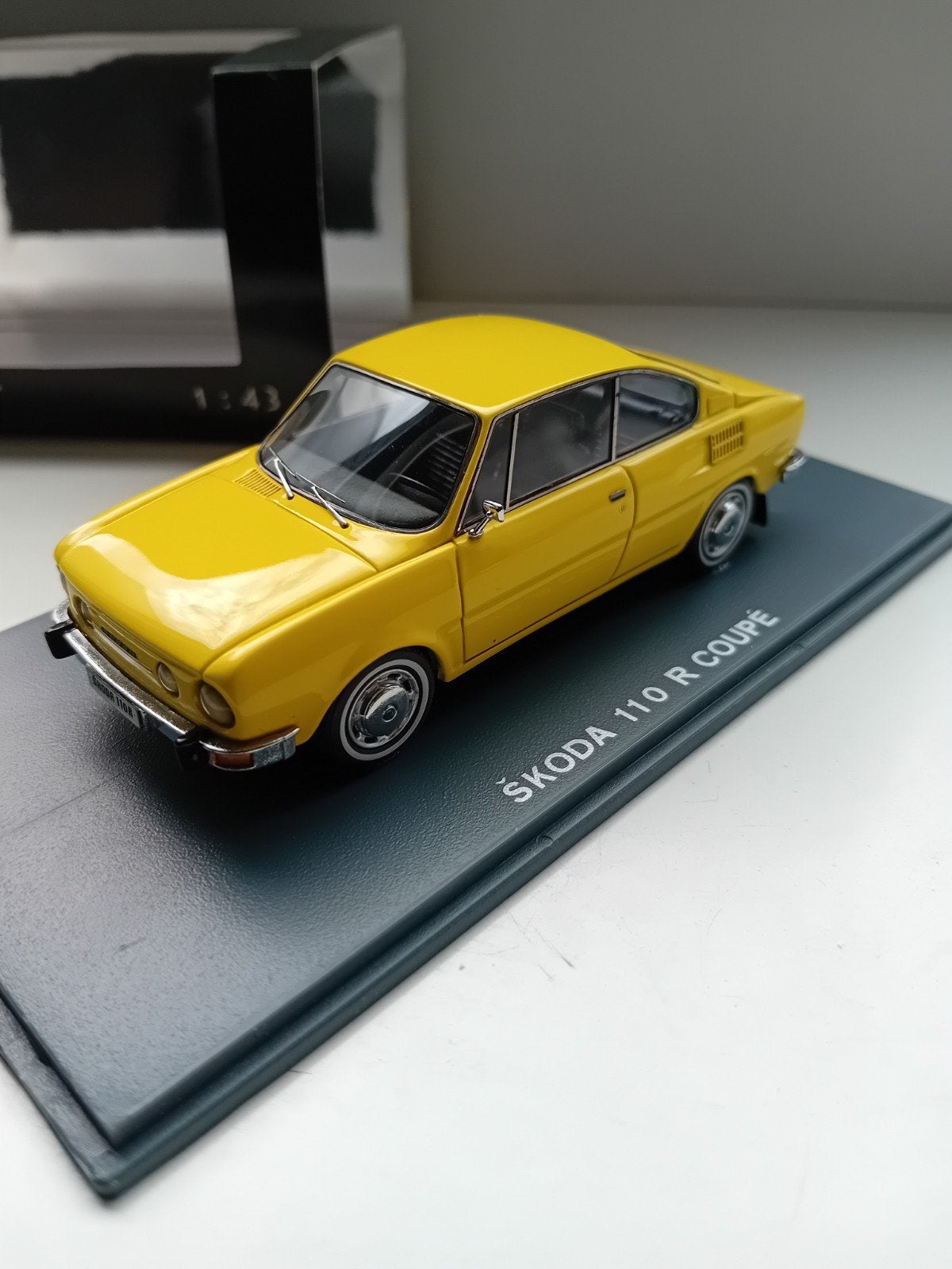 Skoda 110 R Coupe Neo Scale Models., Hobby en Vrije tijd, Modelauto's | 1:43, Ophalen of Verzenden, Zo goed als nieuw, Auto, Overige merken