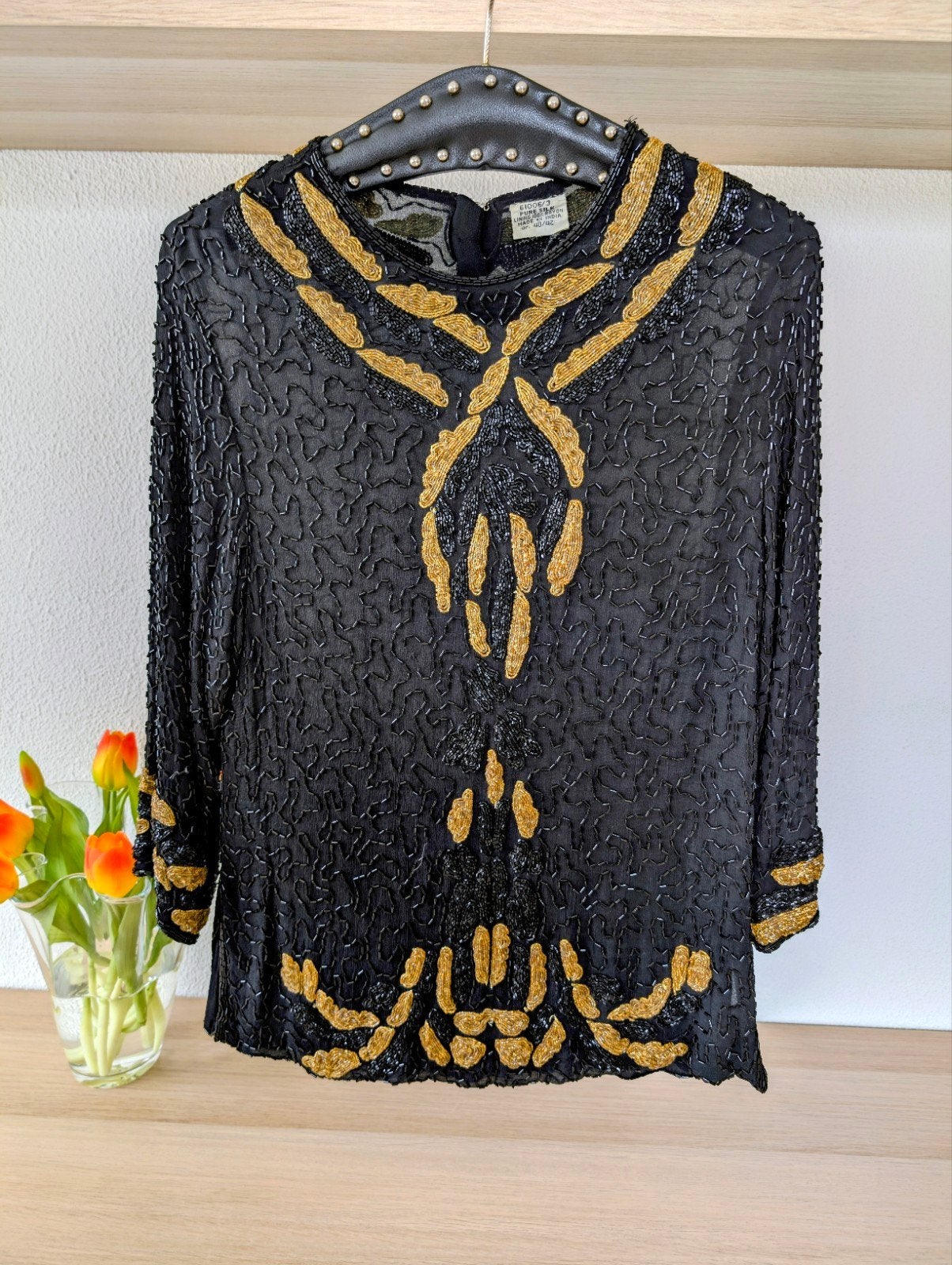 India Vintage zijden top met gouden kralen, zwart, maat S, Zwart, Ophalen of Verzenden, Lange mouw, Maat 36 (S)