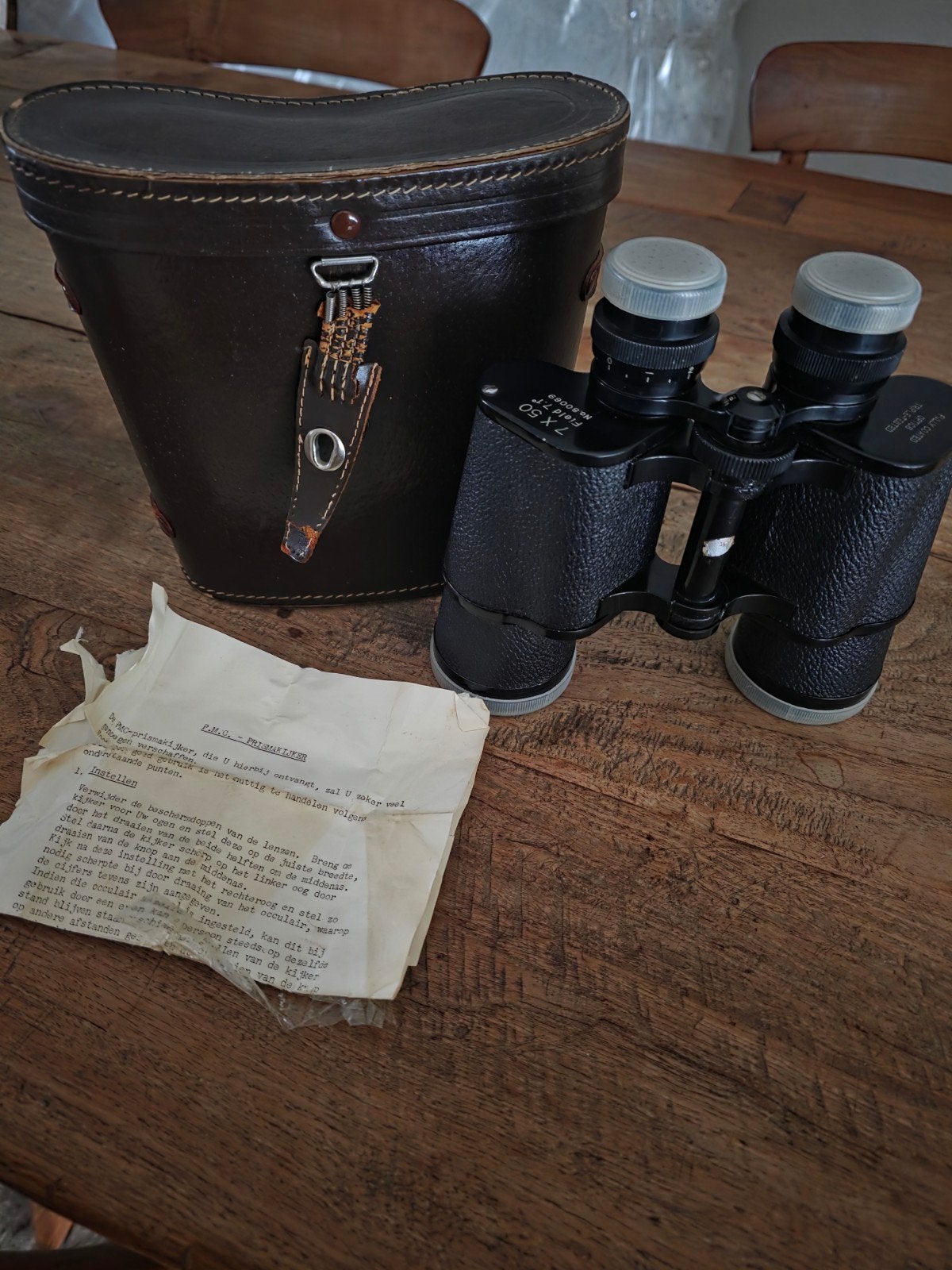 Vintage OHTAKE 7x50 verrekijker met leren tas en handleiding, Minder dan 8x, Zo goed als nieuw, Met hoes of tas, Porro (met knik)