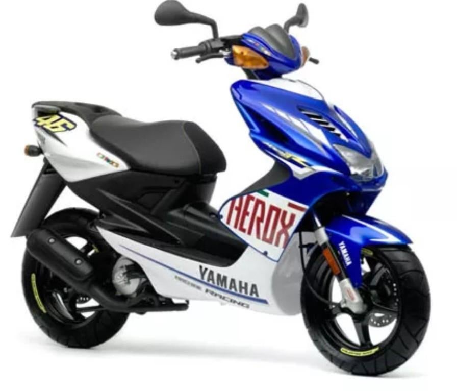 Yamaha aerox gezocht, Fietsen en Brommers, Scooters | Yamaha, Ophalen of Verzenden