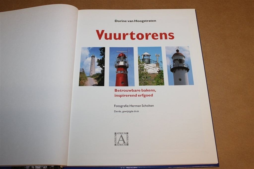 Vuurtorens — Nederlandse Noordzeekust en IJsselmeer, Ophalen of Verzenden, Zo goed als nieuw