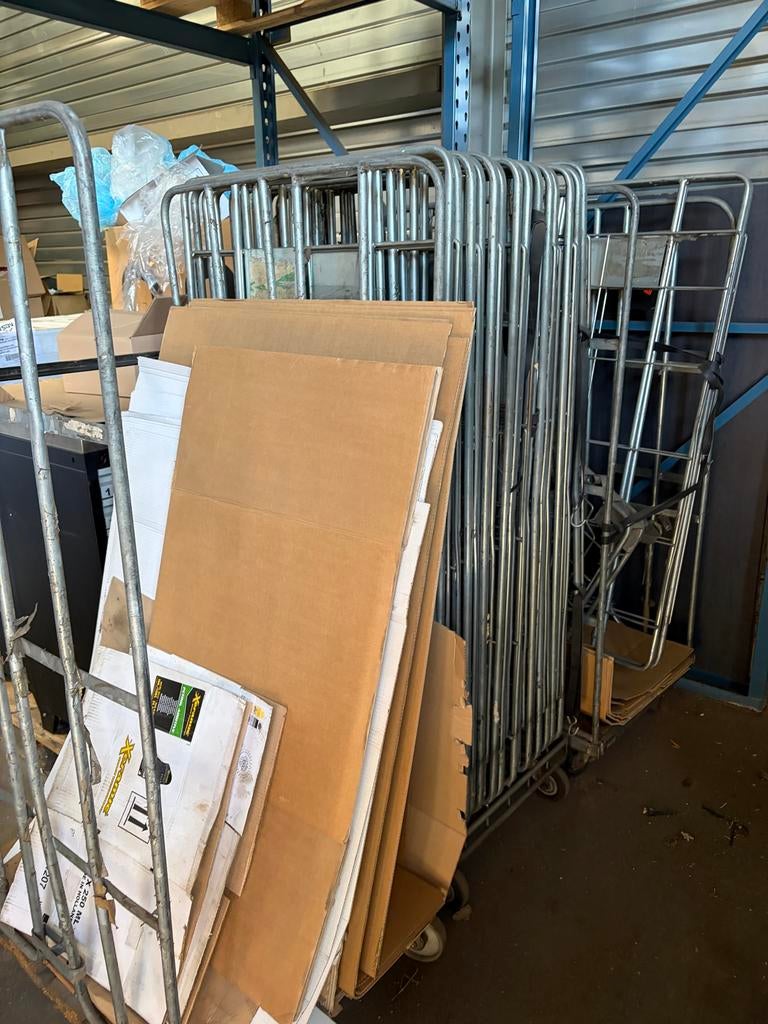 Metalen rolcontainers (meerdere beschikbaar), Ophalen of Verzenden