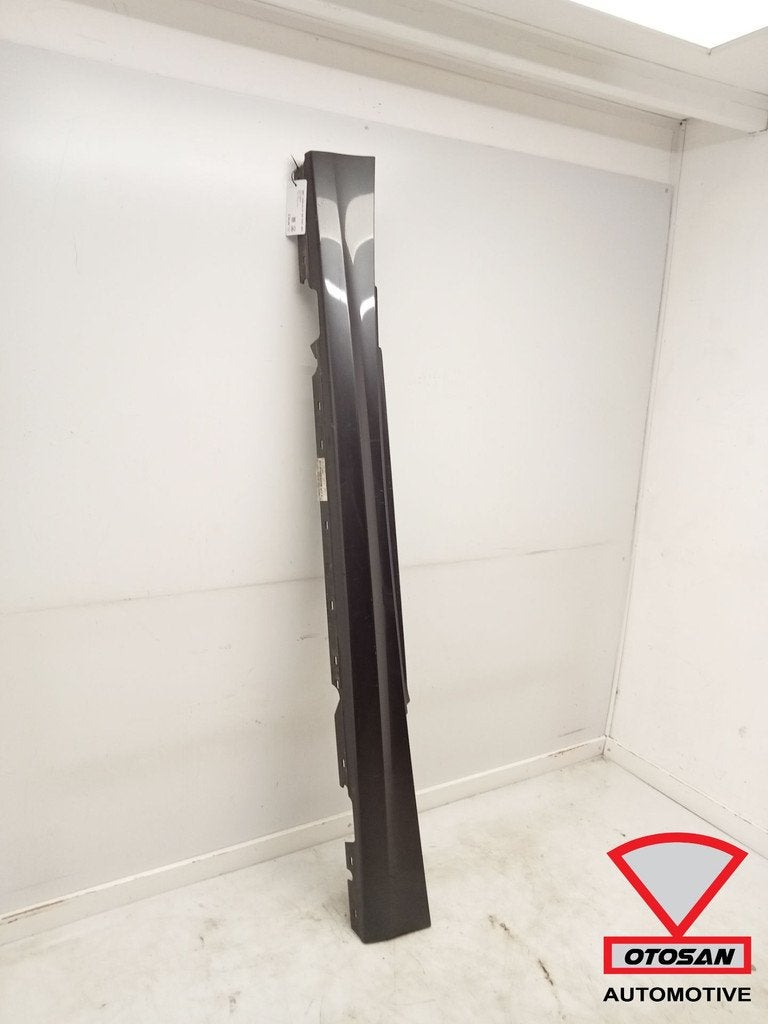 BMW 1 Serie E81 E87 Side Skirt Origineel! Links 51777183233, Auto-onderdelen, Carrosserie en Plaatwerk, Petuelring 130
80788  Munich, DE
