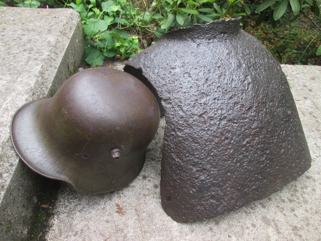 Opgraving Duitse Grabenpanzer, bovenstuk zeer decoratief TOP, Verzamelen, Militaria | Algemeen, Ophalen of Verzenden, Landmacht