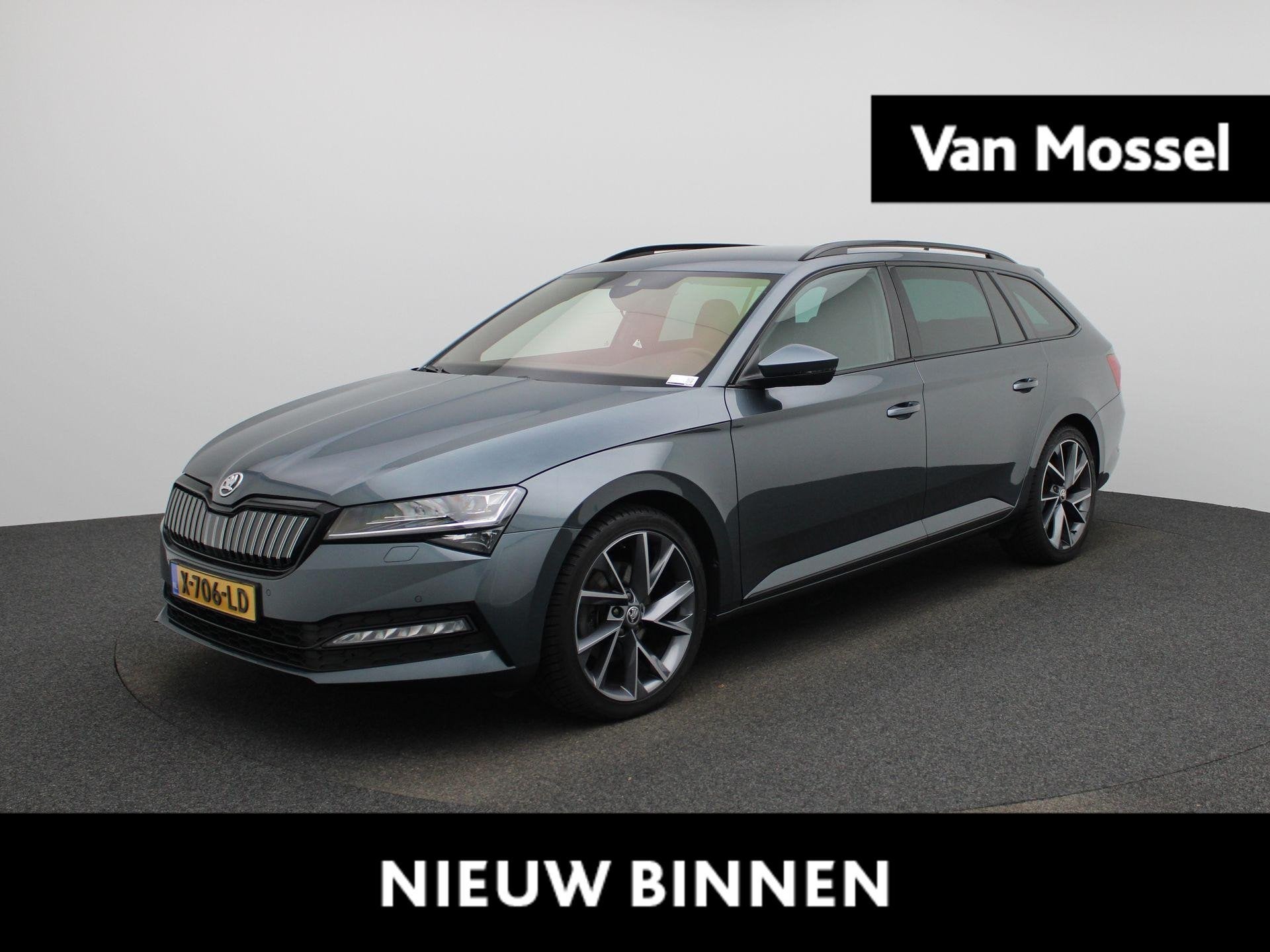 Skoda Superb Combi 1.4 TSI iV Sportline Business | Automaat, Auto's, Gebruikt, 4 cilinders, 13 kWh, 102 €/maand