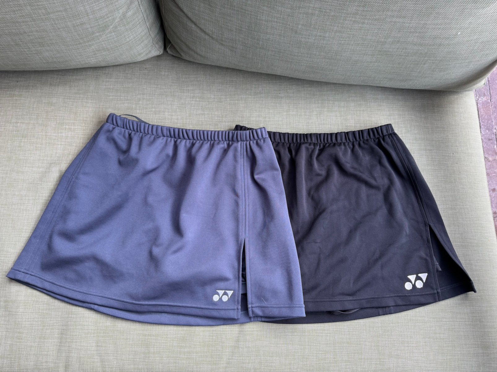 Yonex badminton kleding dames maat L, Sport en Fitness, Badminton, Ophalen of Verzenden, Zo goed als nieuw, Kleding