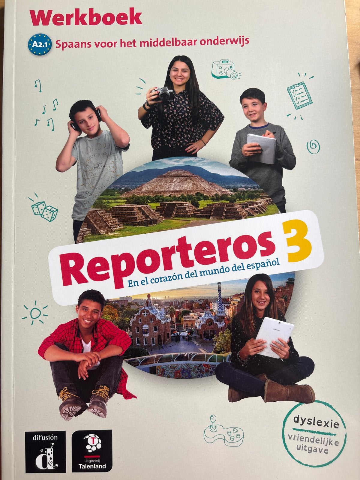 Reporteros 3 Werkboek Spaans A2.1 - Middelbaar Onderwijs, Ophalen of Verzenden, Nieuw, Overige niveaus, Overige vakken