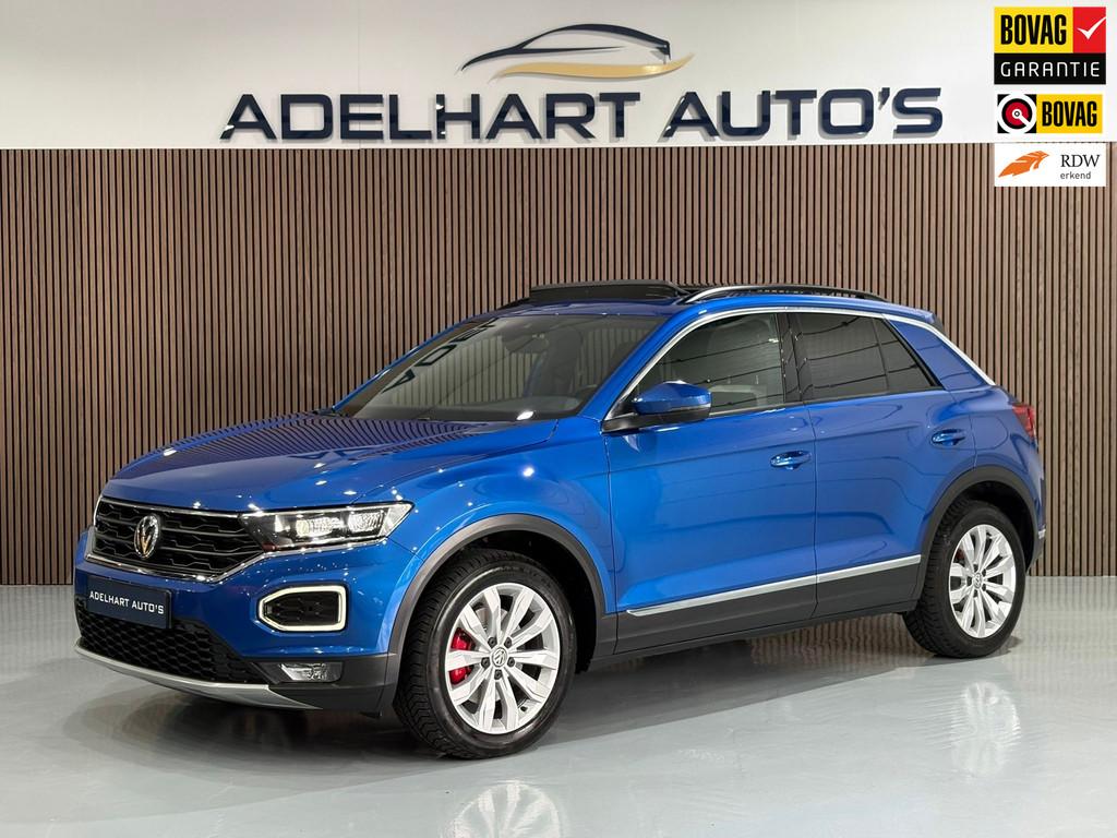 Volkswagen T-Roc 1.5 TSI Sport DSG Automaat / Digital Cockpi, Zwart, 4 cilinders, 150 pk, Blauw