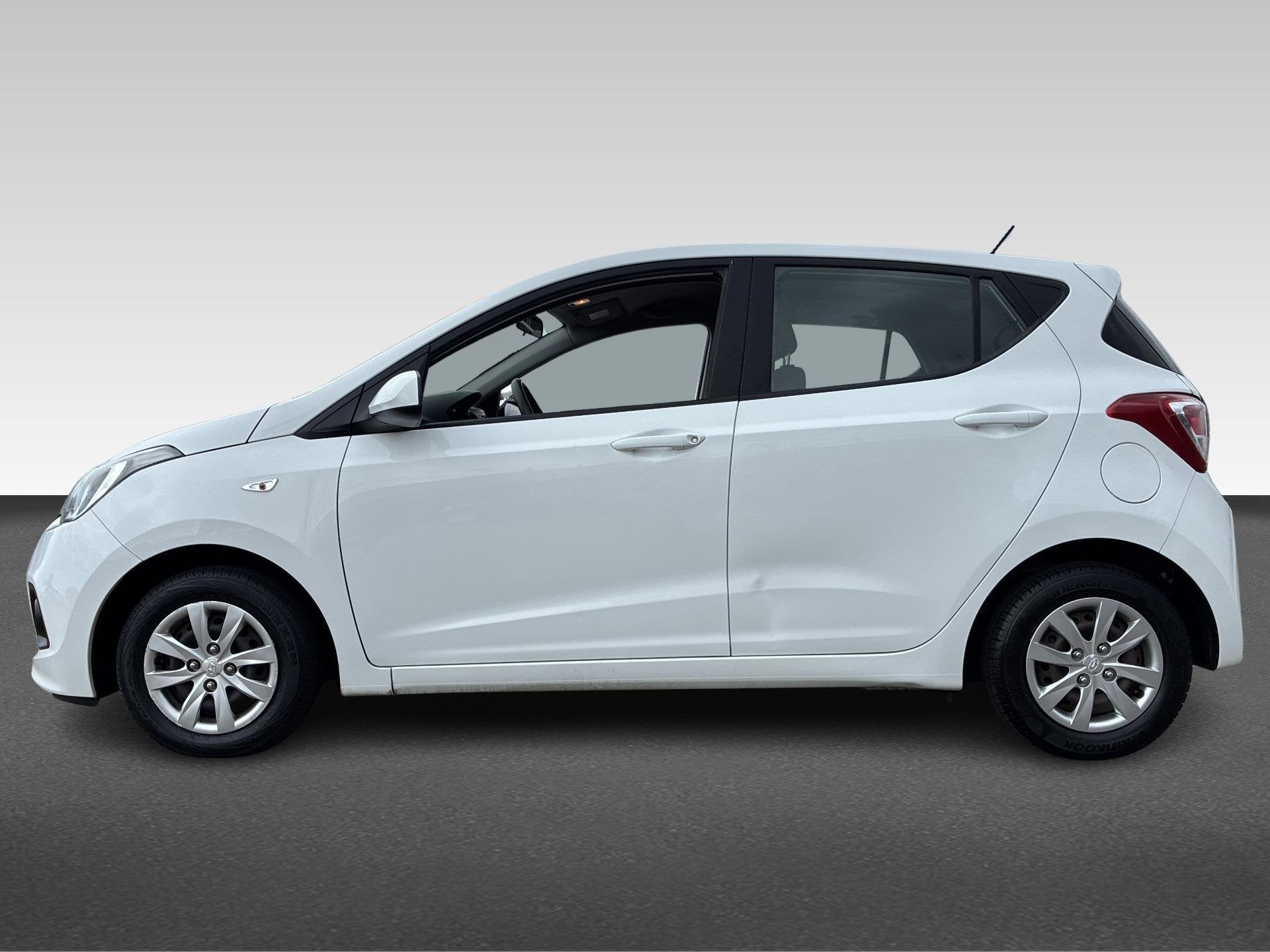 Hyundai i10 1.0i i-Motion Comfort, Auto's, Euro 5, 31 €/maand, Origineel Nederlands, Handgeschakeld