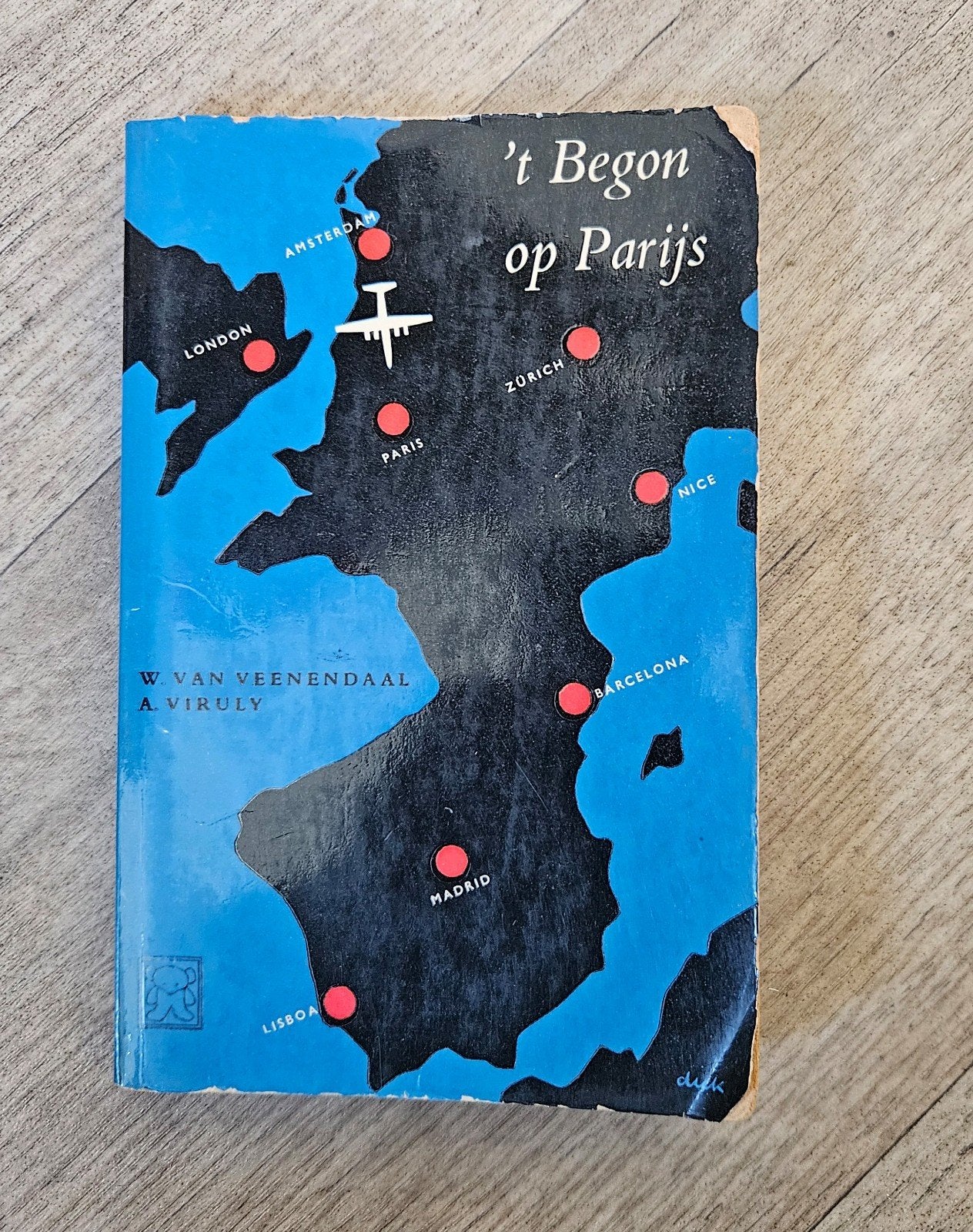 't begon in Parijs, Ophalen of Verzenden, Gebruikt, Boek of Tijdschrift