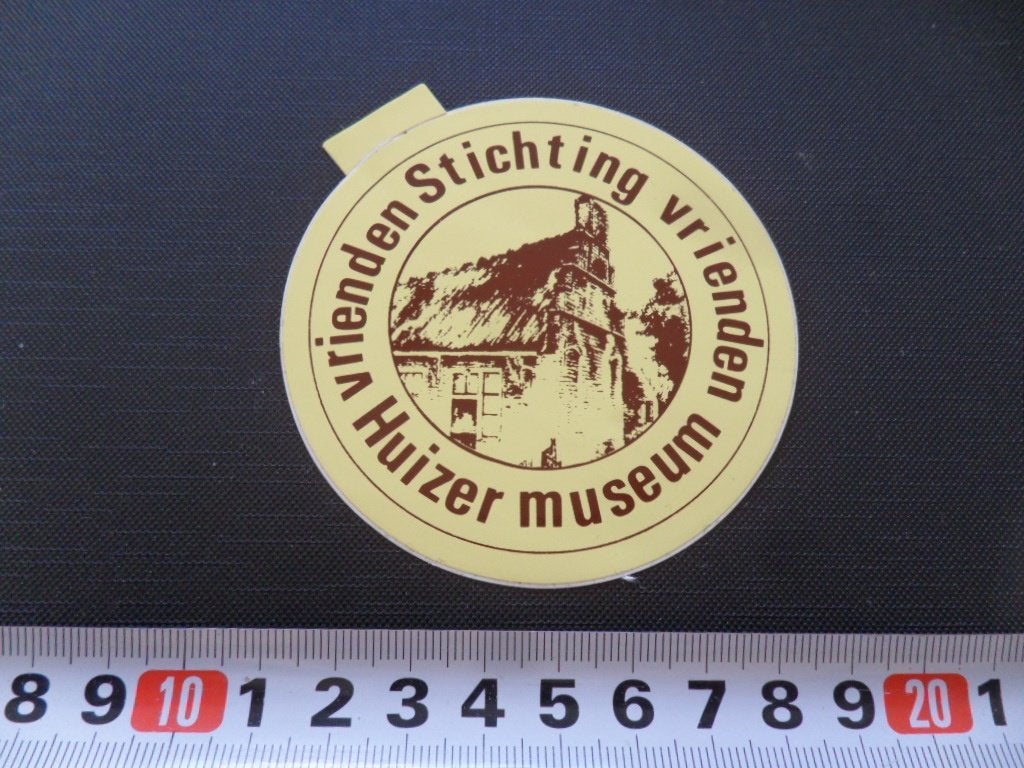 sticker Vrienden Stichting vrienden Huizer Museum, Ophalen, Zo goed als nieuw