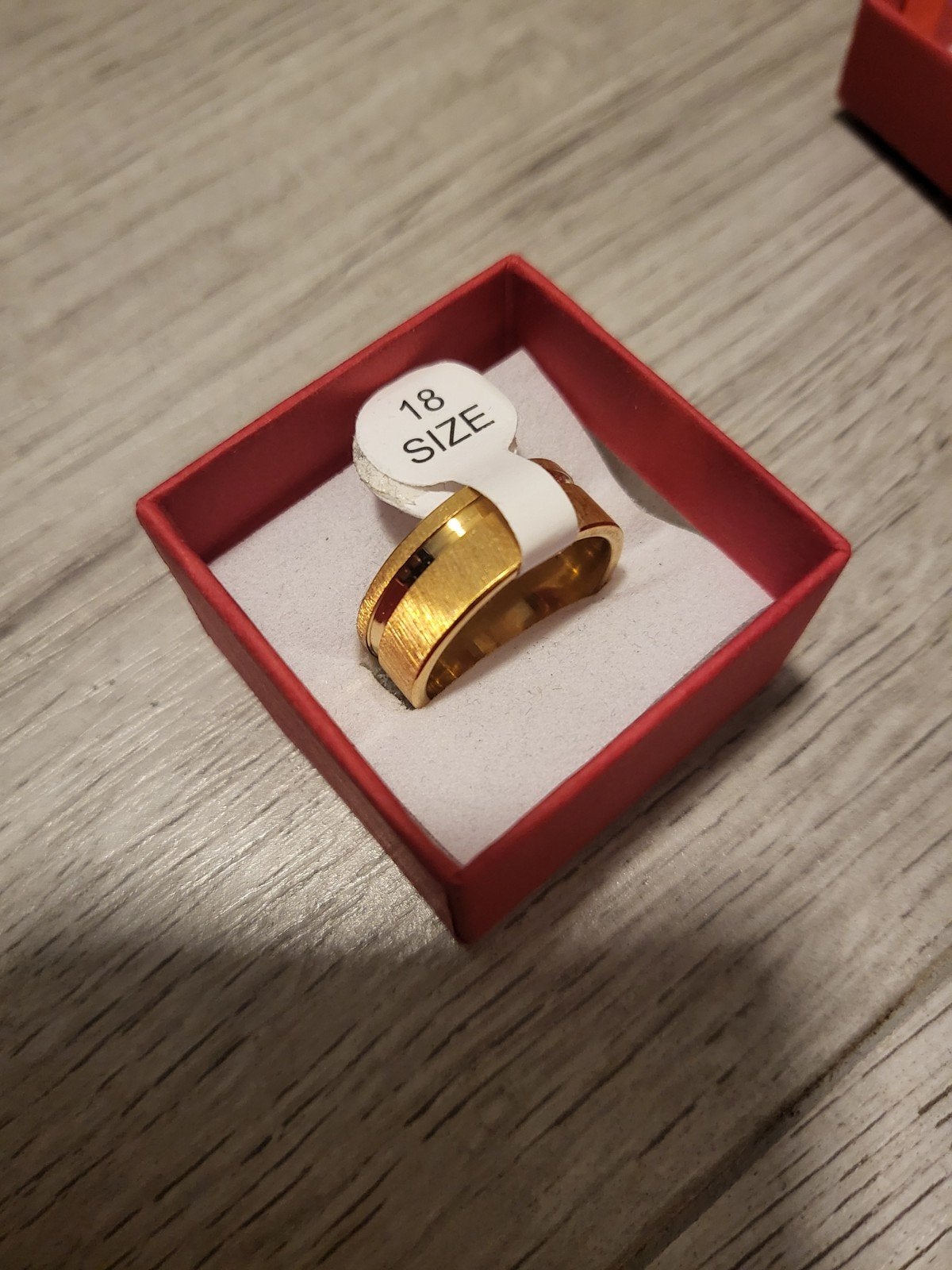 Nieuwe Gouden Ring - Maat 18, 18 tot 19, Nieuw, Ophalen of Verzenden, Dame of Heer