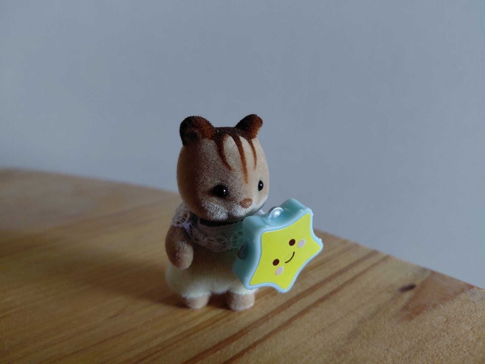 Sylvanian Families baby eekhoorn/muziek/tamboerijn  compleet, Verzamelen, Poppetjes en Figuurtjes, Ophalen of Verzenden, Zo goed als nieuw