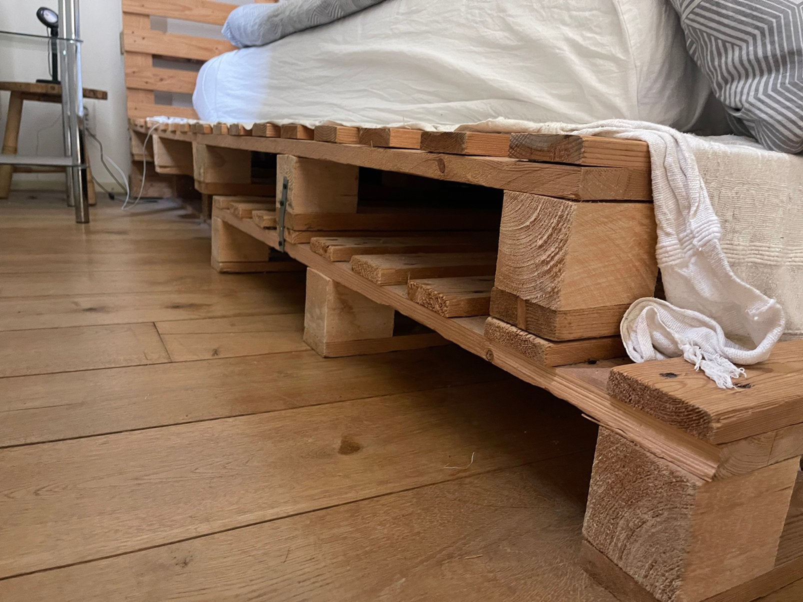 Ca. 10 afgelakte pallets, Tuin en Terras, Ophalen, Zo goed als nieuw, Hout
