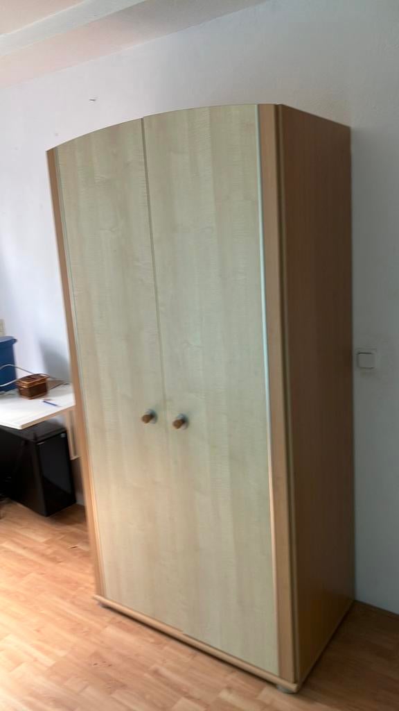 Babykamer tegen elk aannemelijk bod, Ophalen, Zo goed als nieuw, Ledikant