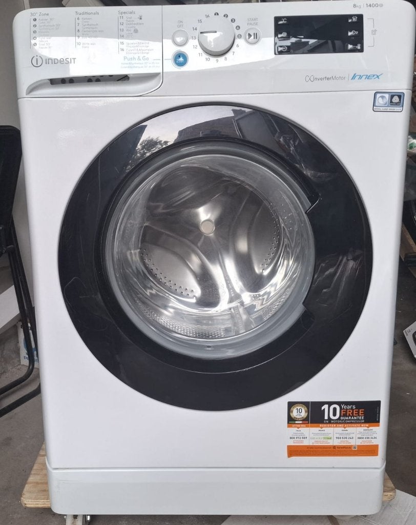 WASMACHINE, Ophalen, 1200 tot 1600 toeren, 8 tot 10 kg, Zo goed als nieuw