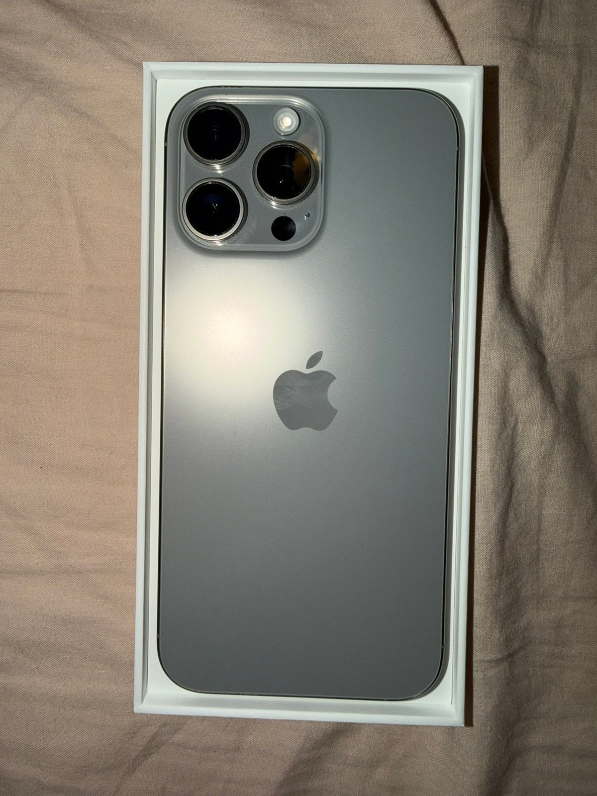 iPhone 16 Pro Max 256GB, Telecommunicatie, Mobiele telefoons | Apple iPhone, 256 GB, Ophalen of Verzenden, Zonder simlock, Grijs