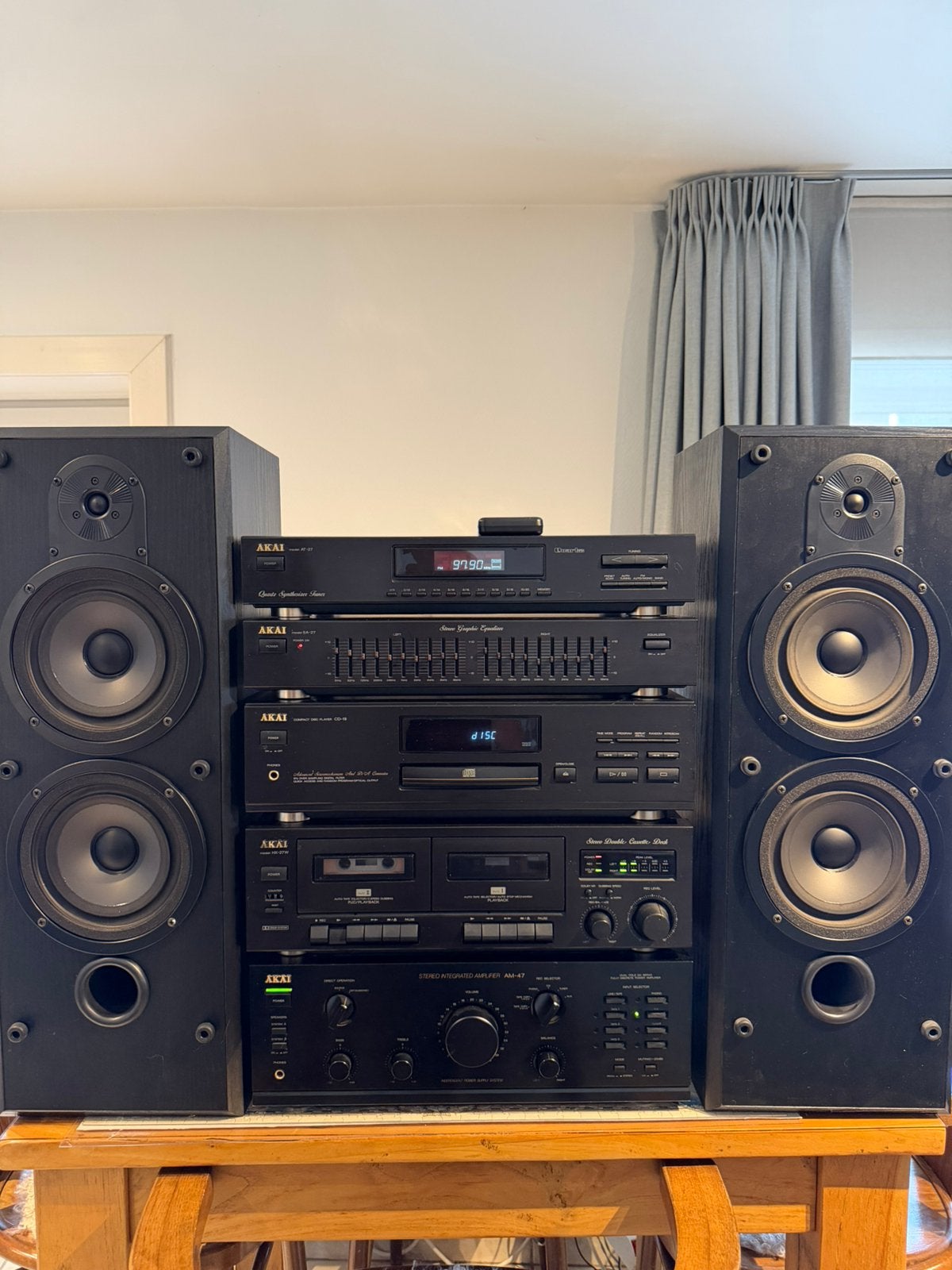 AKAI VINTAGE HIFI SET + B&W DS3 RETRO HI-FI OP Z’N BEST!, Audio, Tv en Foto, Stereo-sets, Ophalen, Zo goed als nieuw, Cd-speler