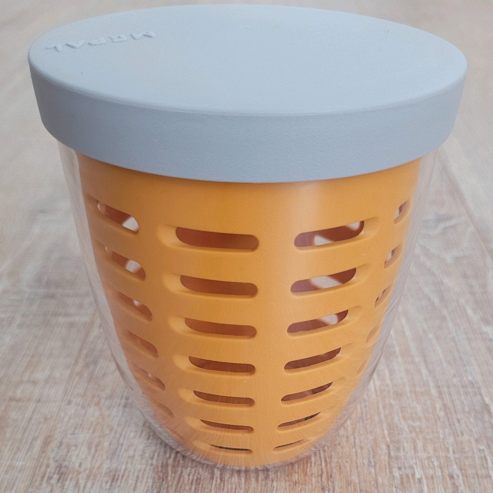 Nieuw! Mepal fruit & veggie pot geel incl. vorkje, 600ml, Ophalen of Verzenden, Nieuw, Geel, 600 ml