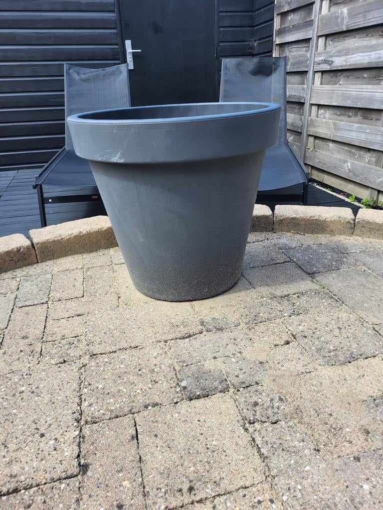GRATIS  Plantenbakken met aarde, Tuin en Terras, Ophalen, Kunststof, Gebruikt, 40 cm of meer