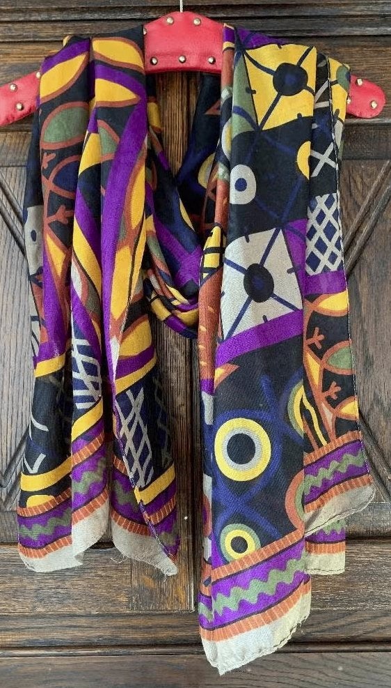 Gekleurde sjaal, shawl, das; 175 x 90 cm; paars, geel, blauw, Ophalen of Verzenden, Gedragen, Maat 38/40 (M), Sjaal