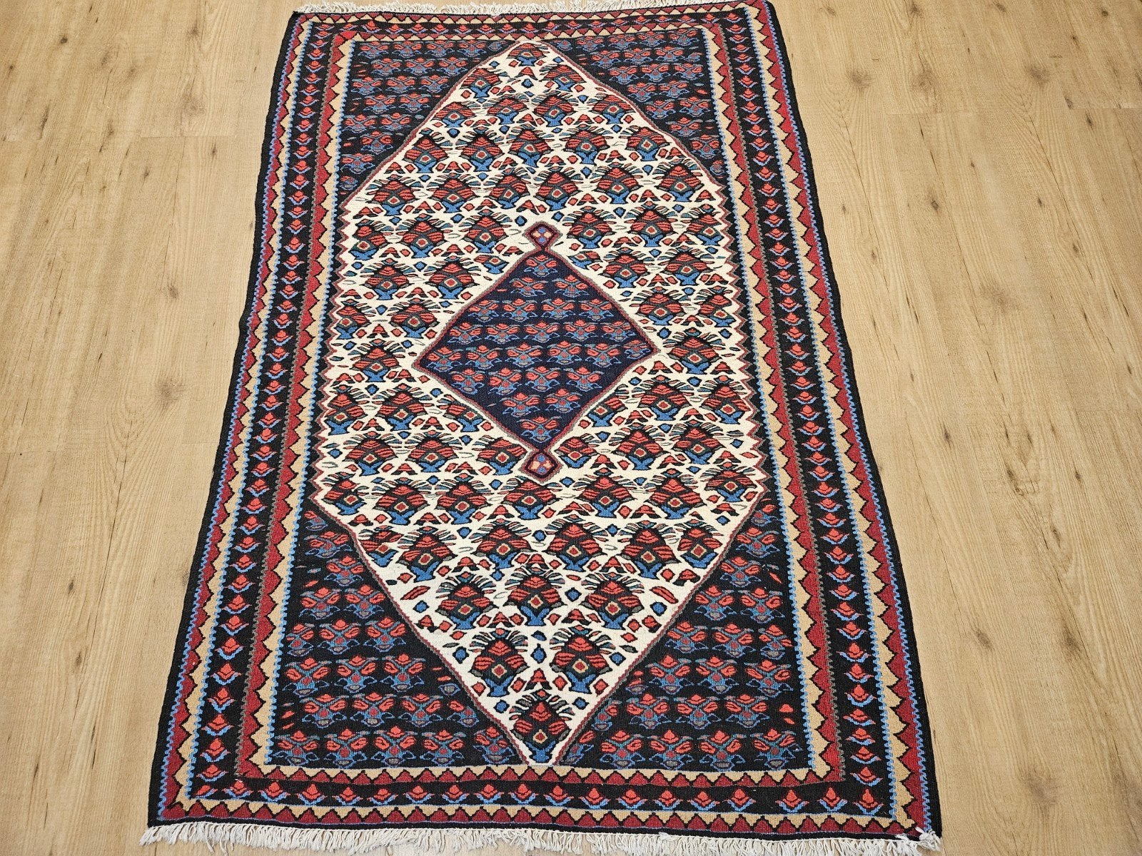 Vintage handgeweven perzische wollen kelim 162x112, Info@SlatsAntiek.nl, 100 tot 150 cm, Perzisch, Ophalen of Verzenden