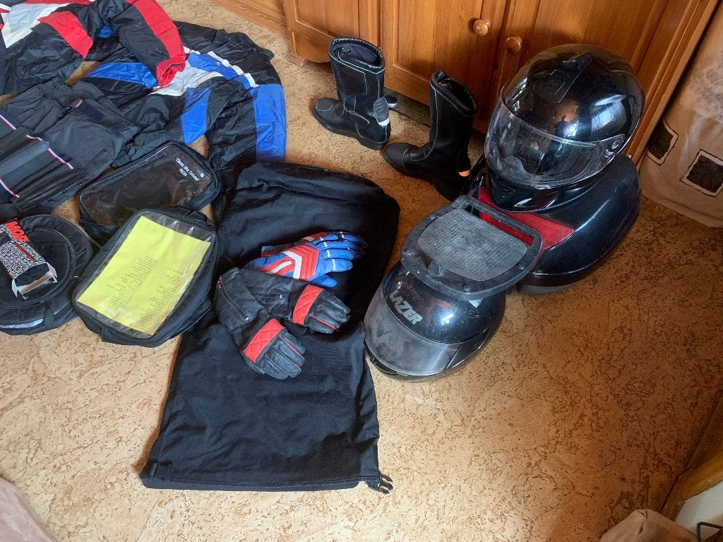 Topkoffer Helmen Kleding enz., Motoren, Ophalen, Gebruikt